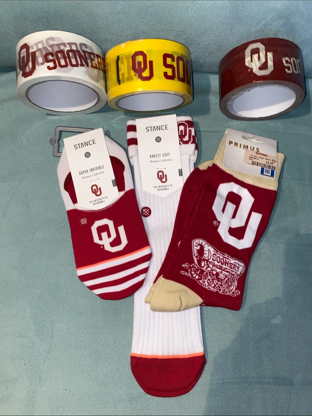Gift set: Stance OU Sooners Athletic Sock 3-Pack and fan tape